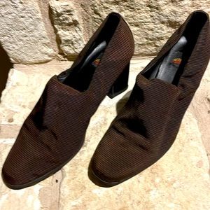 Excellent condition, like new. Brown Aerosoles. Size 9.